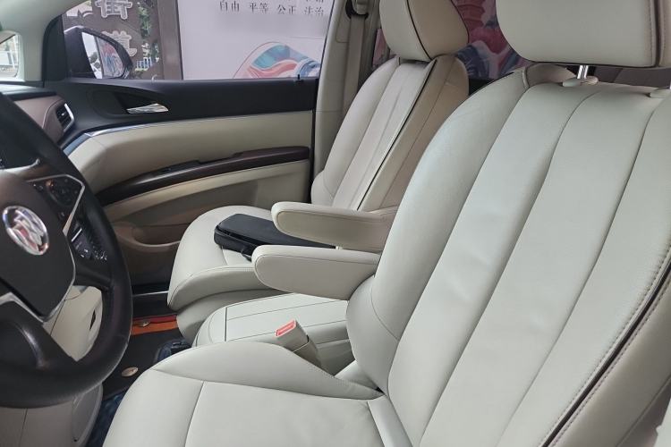 Used Buick GL8 2021 Land Cruiser Executive Class 652T Luxury Model Left Front Seat