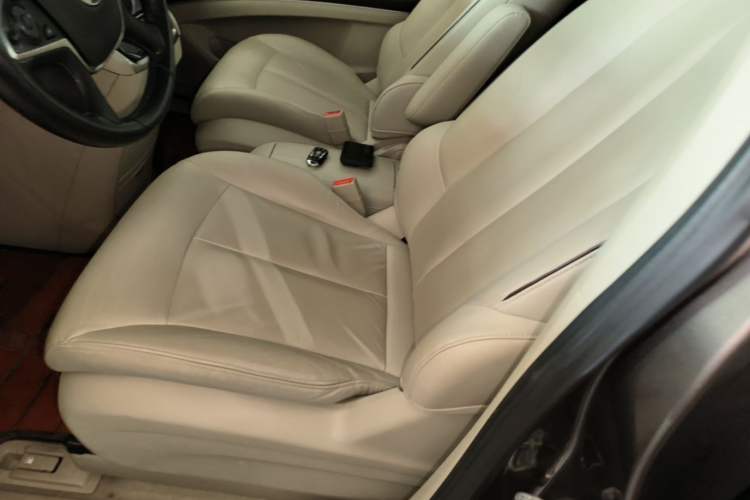 Used Buick GL8 2021 Land Cruiser Executive Class 652T Luxury Model Left Front Seat