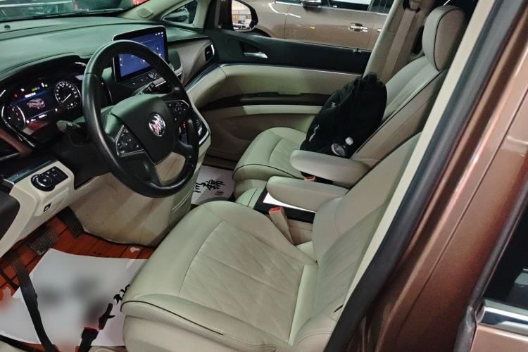 Used Buick GL8 2021 Land Cruiser Executive Class 652T Luxury Model Left Front Seat