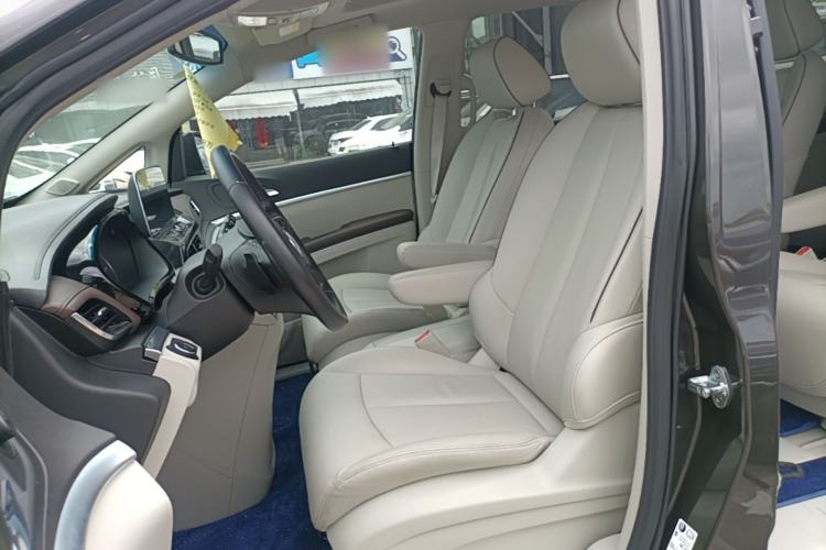 Used Buick GL8 2021 Land Cruiser Executive Class 652T Luxury Model Left Front Seat