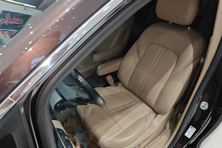 Used Buick GL8 2021 ES Land Cruiser 653T Luxury Edition Left Front Seat
