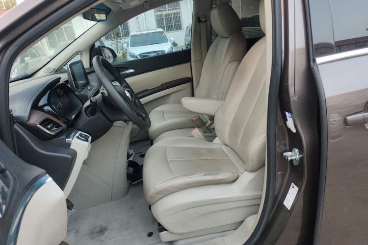 Used Buick GL8 2021 Land Cruiser Executive Class 652T Comfort Model Left Front Seat