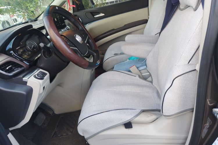 Used Buick GL8 2021 Land Cruiser Executive Class 652T Smart Luxury Model Left Front Seat