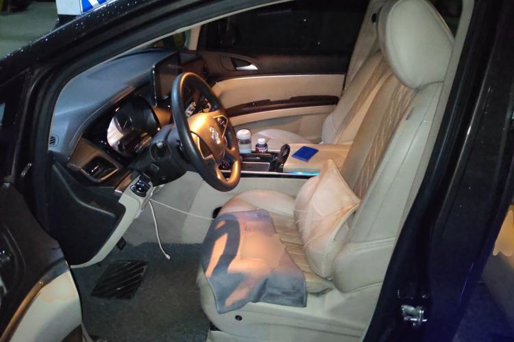Used Buick GL8 2021 Land Cruiser Executive Class 652T Comfort Model Left Front Seat