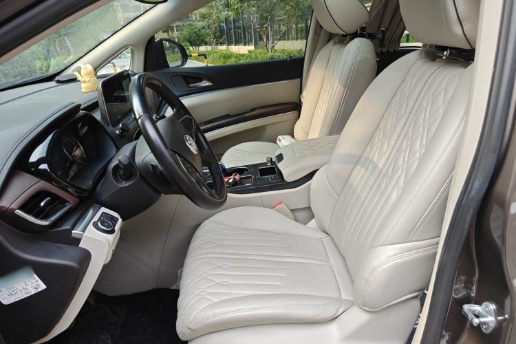 Used Buick GL8 2021 Land Cruiser Executive Class 652T Luxury Model Left Front Seat