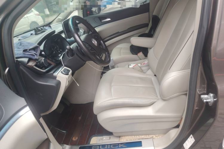 Used Buick GL8 2021 Land Cruiser Executive Class 652T Luxury Model Left Front Seat