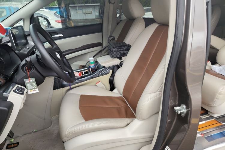 Used Buick GL8 2021 Land Cruiser Executive Class 652T Comfort Model Left Front Seat