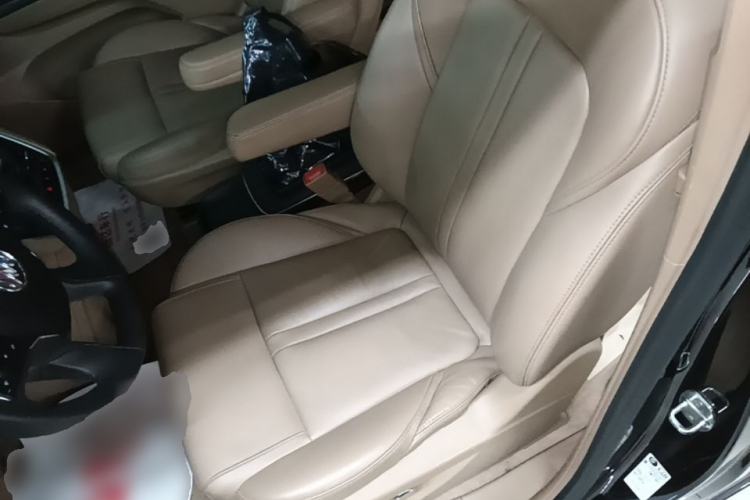 Used Buick GL8 2021 ES Land Cruiser 653T Luxury Edition Left Front Seat