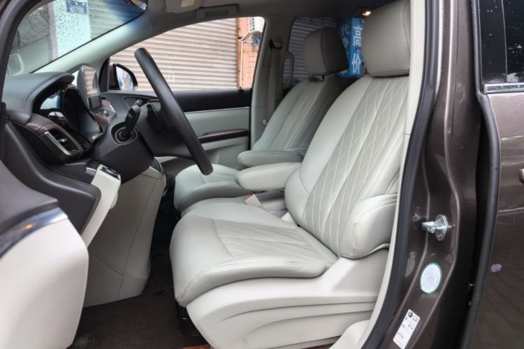 Used Buick GL8 2021 Land Cruiser Executive Class 652T Comfort Model Left Front Seat