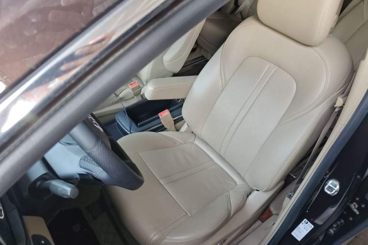 Used Buick GL8 2021 ES Land Cruiser 653T Luxury Edition Left Front Seat