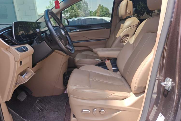 Used Buick GL8 2021 ES Landtrek 653T Luxury Model Left Front Seat