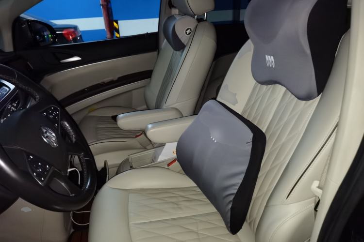 Used Buick GL8 2021 Land Cruiser Executive Class 652T Luxury Model Left Front Seat