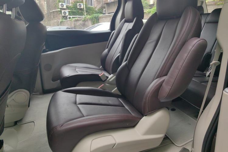 Used Buick GL8 2021 Land Cruiser Executive Class 652T Comfort Model Left Rear Seat