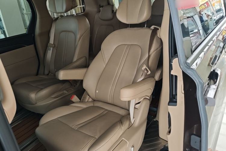 Used Buick GL8 2021 ES Land Cruiser 653T Luxury Edition Left Rear Seat