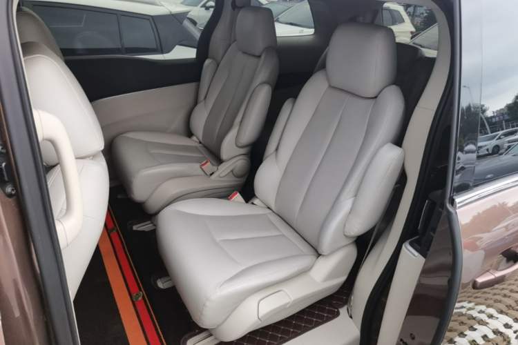 Used Buick GL8 2021 Land Cruiser Executive Class 652T Comfort Model Left Rear Seat