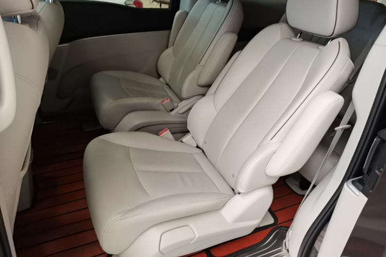 Used Buick GL8 2021 Land Cruiser Executive Class 652T Luxury Model Left Rear Seat