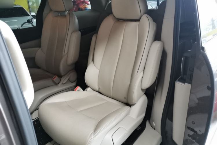 Used Buick GL8 2021 Land Cruiser Executive Class 652T Luxury Model Left Rear Seat