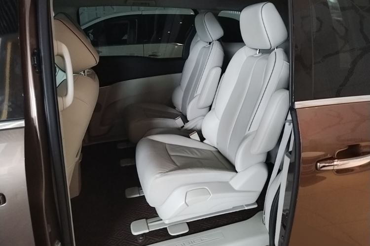 Used Buick GL8 2021 Land Cruiser Executive Class 652T Luxury Model Left Rear Seat