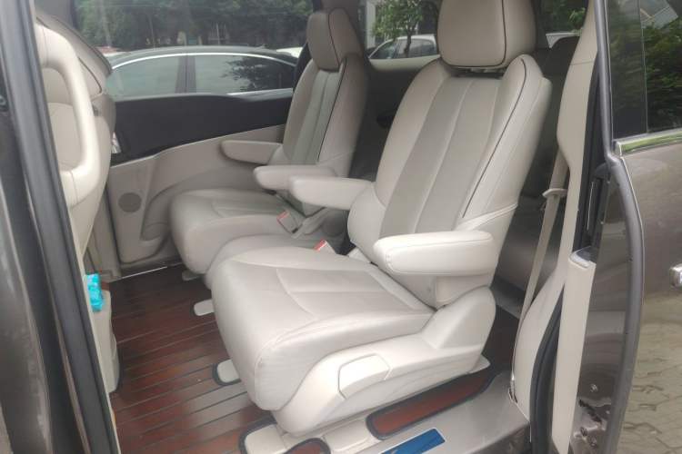 Used Buick GL8 2021 Land Cruiser Executive Class 652T Luxury Model Left Rear Seat