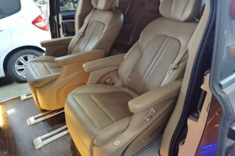 Used Buick GL8 2021 ES Landtrek 653T Comfort Edition Left Rear Seat