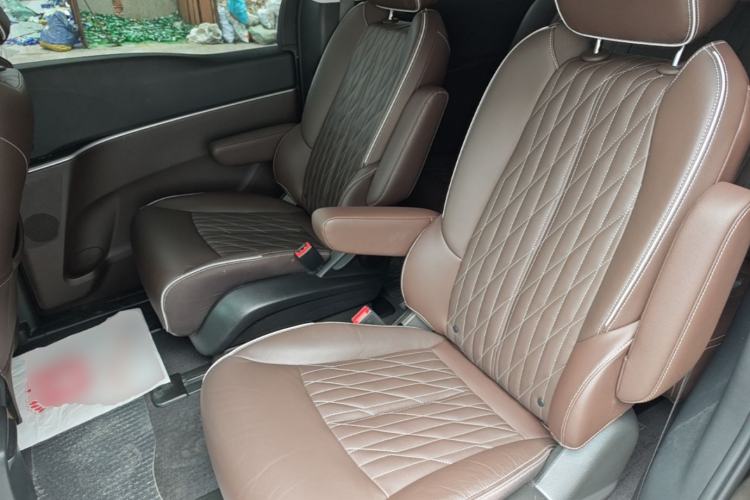 Used Buick GL8 2021 Land Cruiser Executive Class 652T Luxury Model Left Rear Seat
