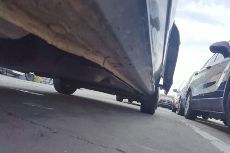 Used Buick GL8 2021 Land Cruiser Executive Class 652T Luxury Model Left Side Sill