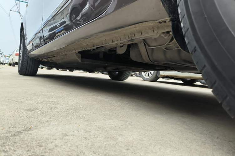 Used Buick GL8 2021 Land Cruiser Executive Class 652T Luxury Model Left Side Sill