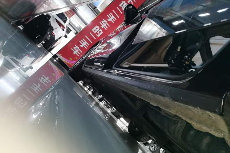 Used Buick GL8 2021 ES Land Cruiser 653T Luxury Edition Left Side Sill