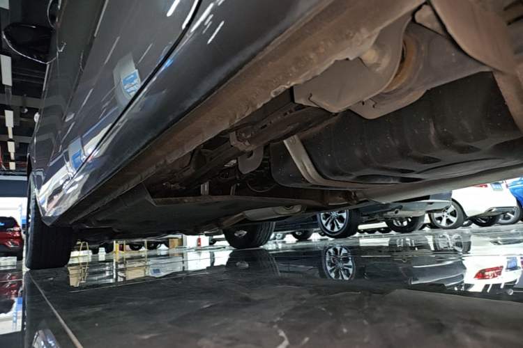 Used Buick GL8 2021 Land Cruiser Executive Class 652T Comfort Model Left Side Sill