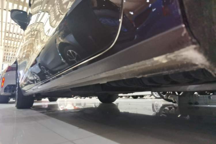 Used Buick GL8 2021 ES Landtrek 653T Comfort Edition Left Side Sill