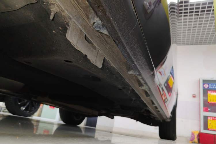 Used Buick GL8 2021 ES Landtrek 653T Luxury Model Left Side Sill