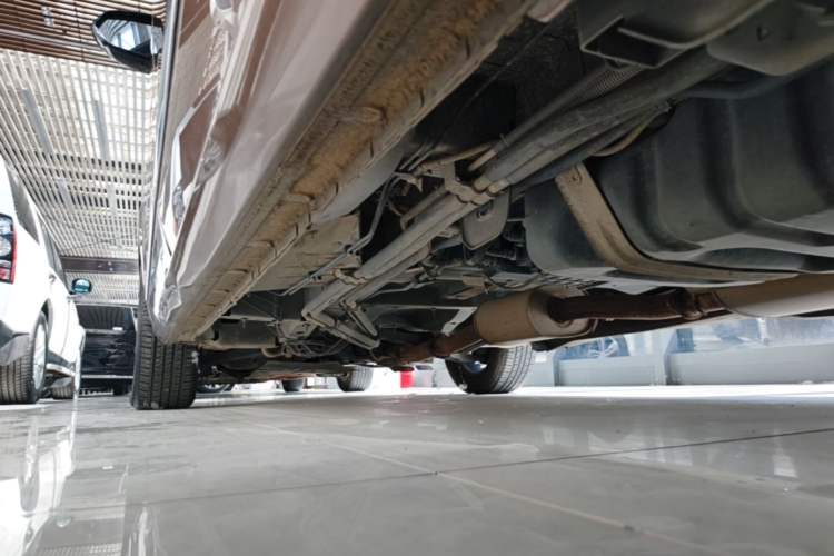 Used Buick GL8 2021 Land Cruiser Executive Class 652T Luxury Model Left Side Sill