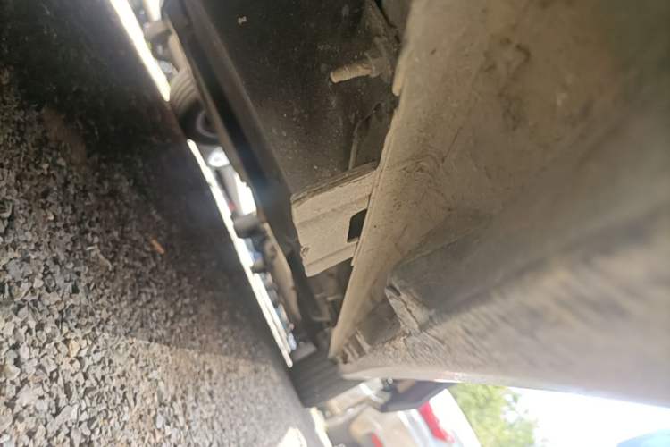 Used Buick GL8 2021 ES Landtrek 653T Luxury Model Left Side Sill