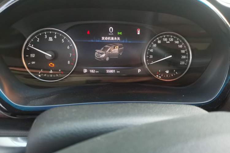 Used Buick GL8 2021 Land Cruiser Executive Class 652T Comfort Model Odometer Close Up