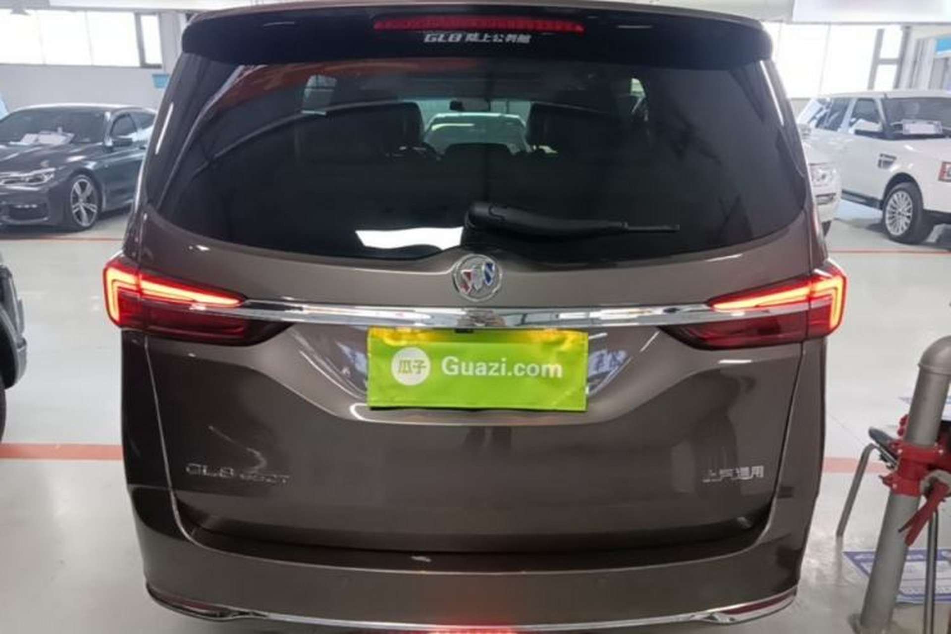 Used Buick GL8 2021 Land Cruiser Executive Class 652T Luxury Model Rear