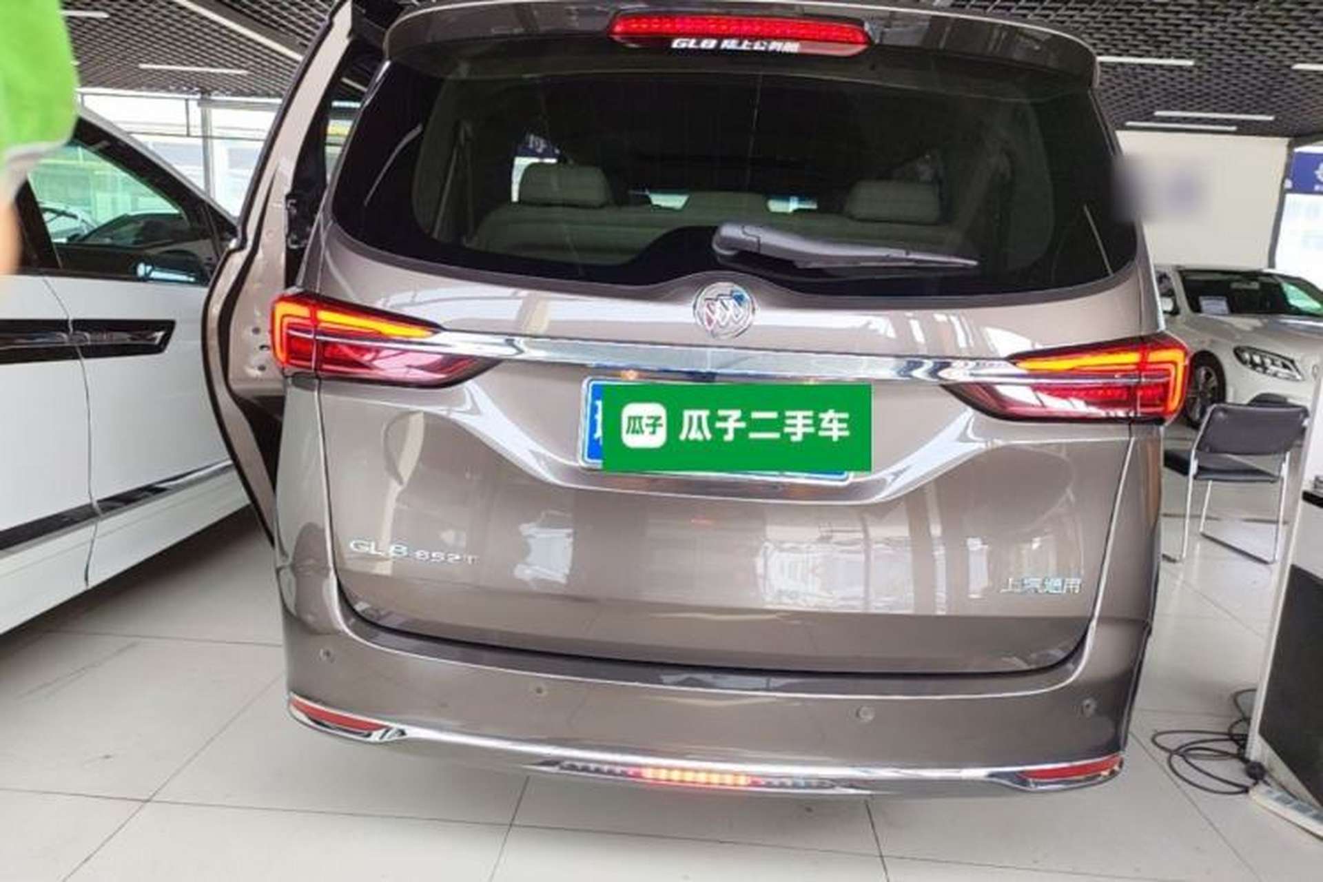 Used Buick GL8 2021 Land Cruiser Executive Class 652T Luxury Model Rear