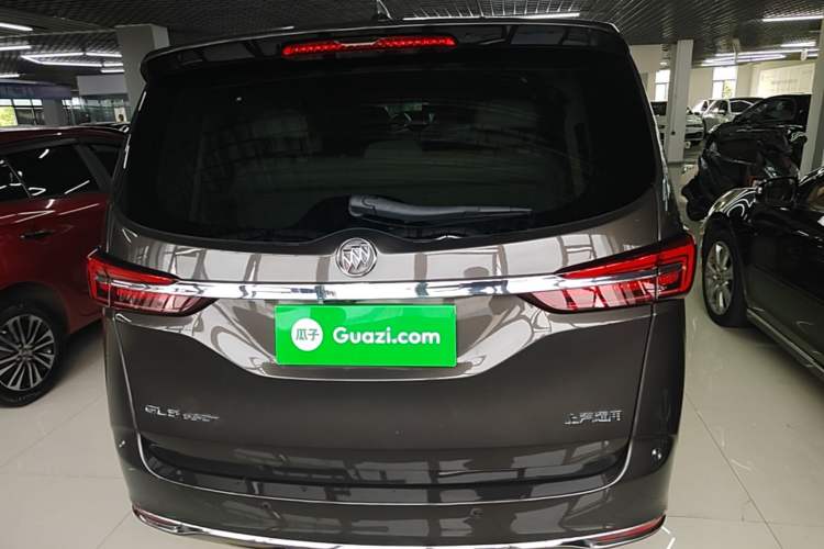 Used Buick GL8 2021 Land Cruiser Executive 652T Premium Model Rear
