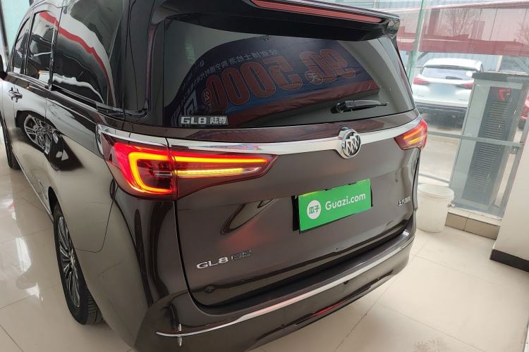 Used Buick GL8 2021 ES Landtrek 653T Luxury Model Rear