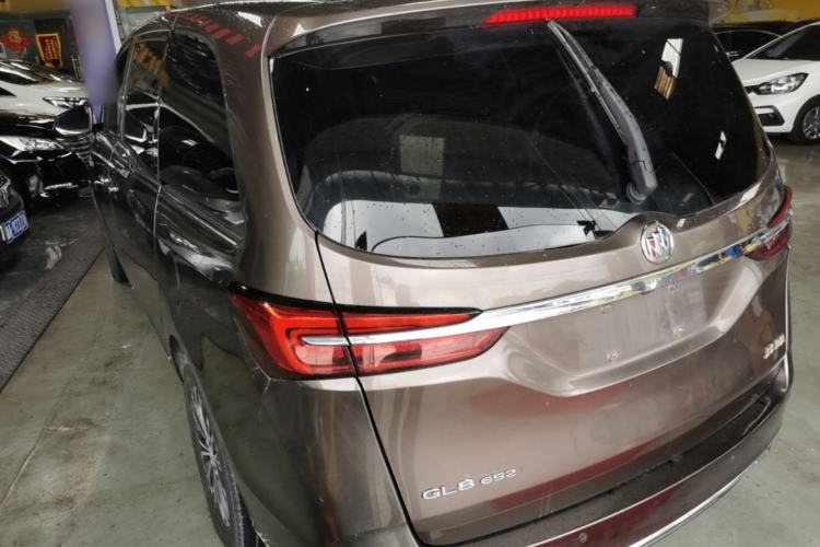 Used Buick GL8 2021 Land Cruiser Executive Class 652T Luxury Model Rear Left 45 Deg