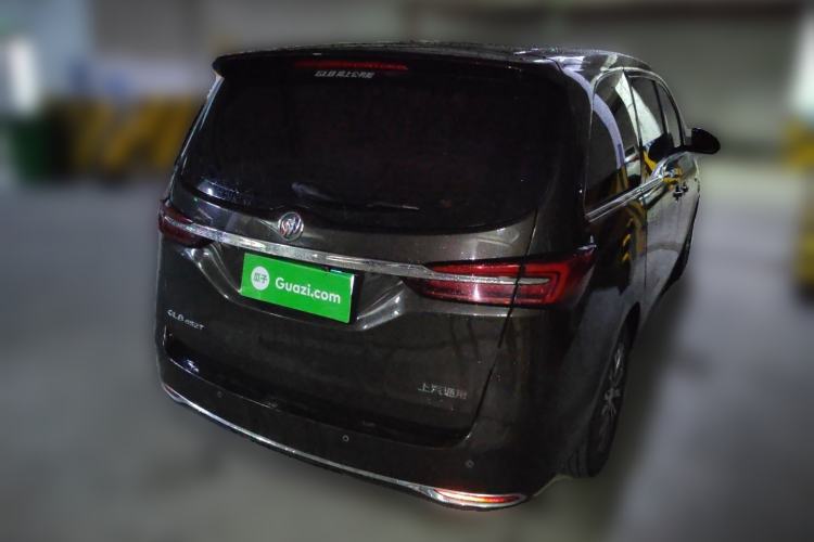 Used Buick GL8 2021 Land Cruiser Executive Class 652T Comfort Model Rear Right 45 Deg