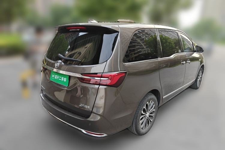 Used Buick GL8 2021 Land Cruiser Executive Class 652T Luxury Model Rear Right 45 Deg