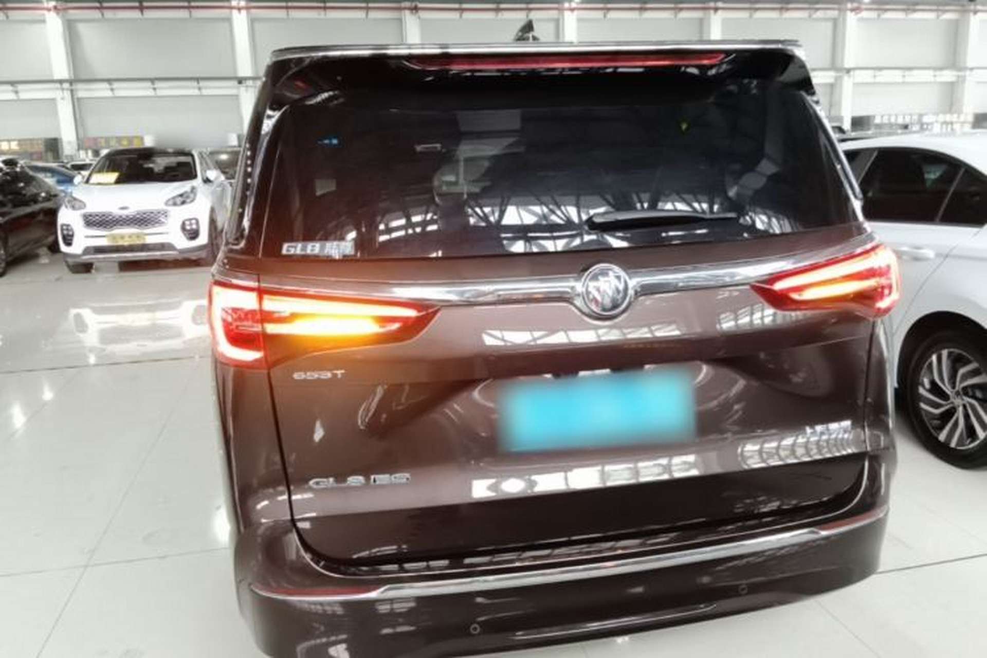 Used Buick GL8 2021 ES Land Cruiser 653T Luxury Edition Rear
