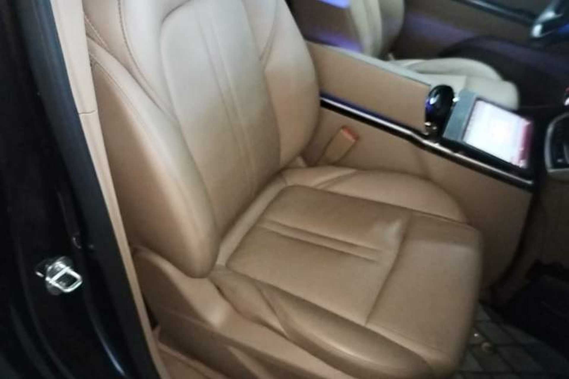 Used Buick GL8 2021 ES Land Cruiser 653T Luxury Edition Right Front Seat