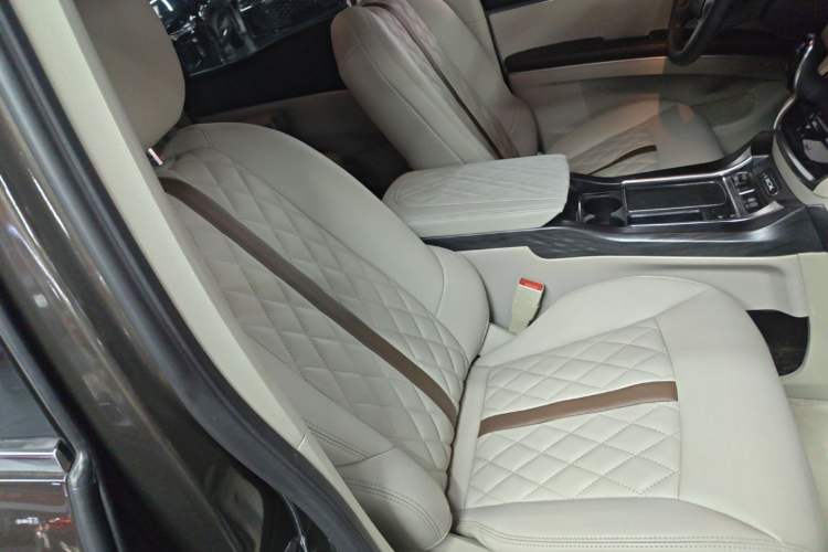Used Buick GL8 2021 Land Cruiser Executive Class 652T Comfort Model Right Front Seat