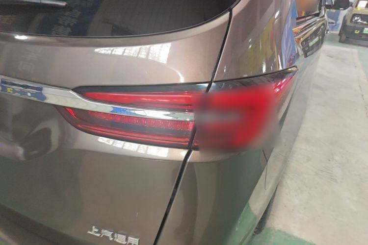 Used Buick GL8 2021 Land Cruiser Executive Class 652T Luxury Model Right Rear Taillight