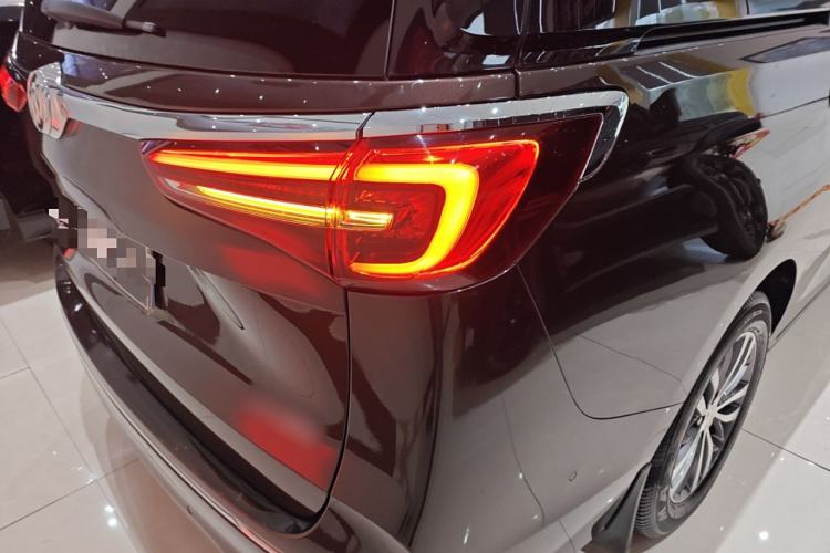 Used Buick GL8 2021 ES Land Cruiser 653T Luxury Edition Right Rear Taillight