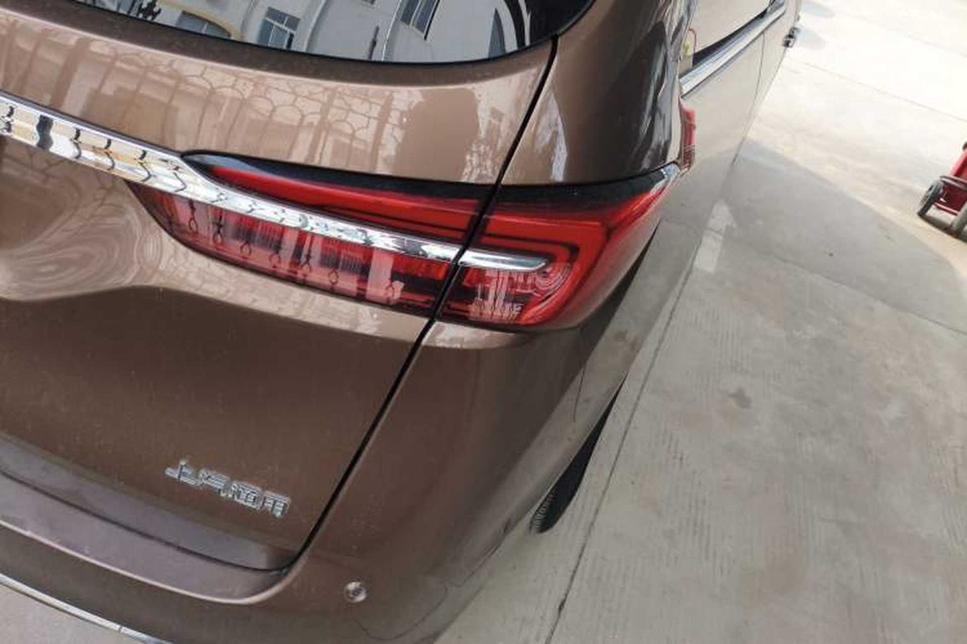 Used Buick GL8 2021 Land Cruiser Executive 652T Premium Model Right Rear Taillight