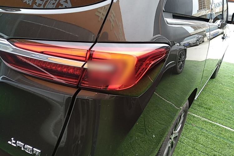Used Buick GL8 2021 Land Cruiser Executive Class 652T Smart Luxury Model Right Rear Taillight