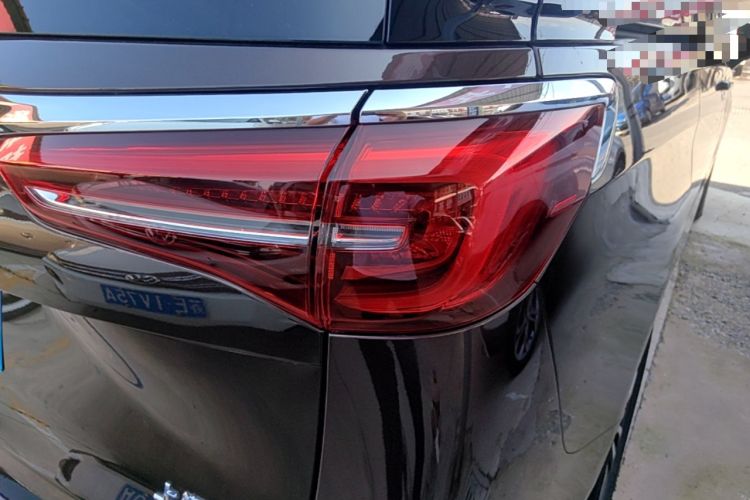 Used Buick GL8 2021 ES Land Cruiser 653T Luxury Edition Right Rear Taillight