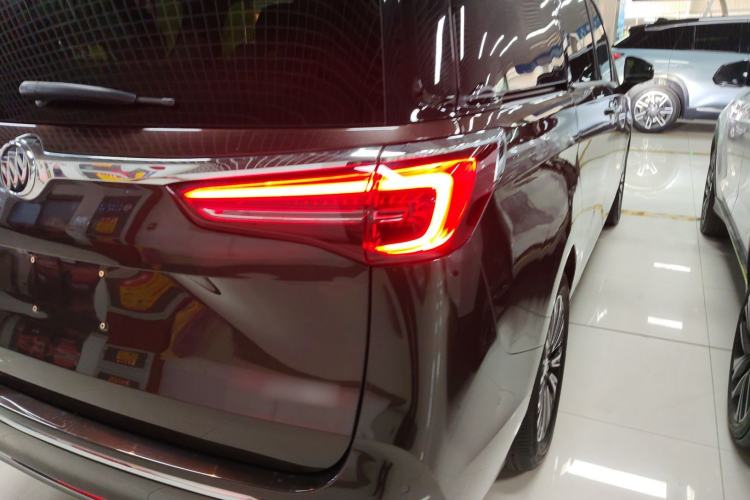 Used Buick GL8 2021 ES Landtrek 653T Luxury Model Right Rear Taillight